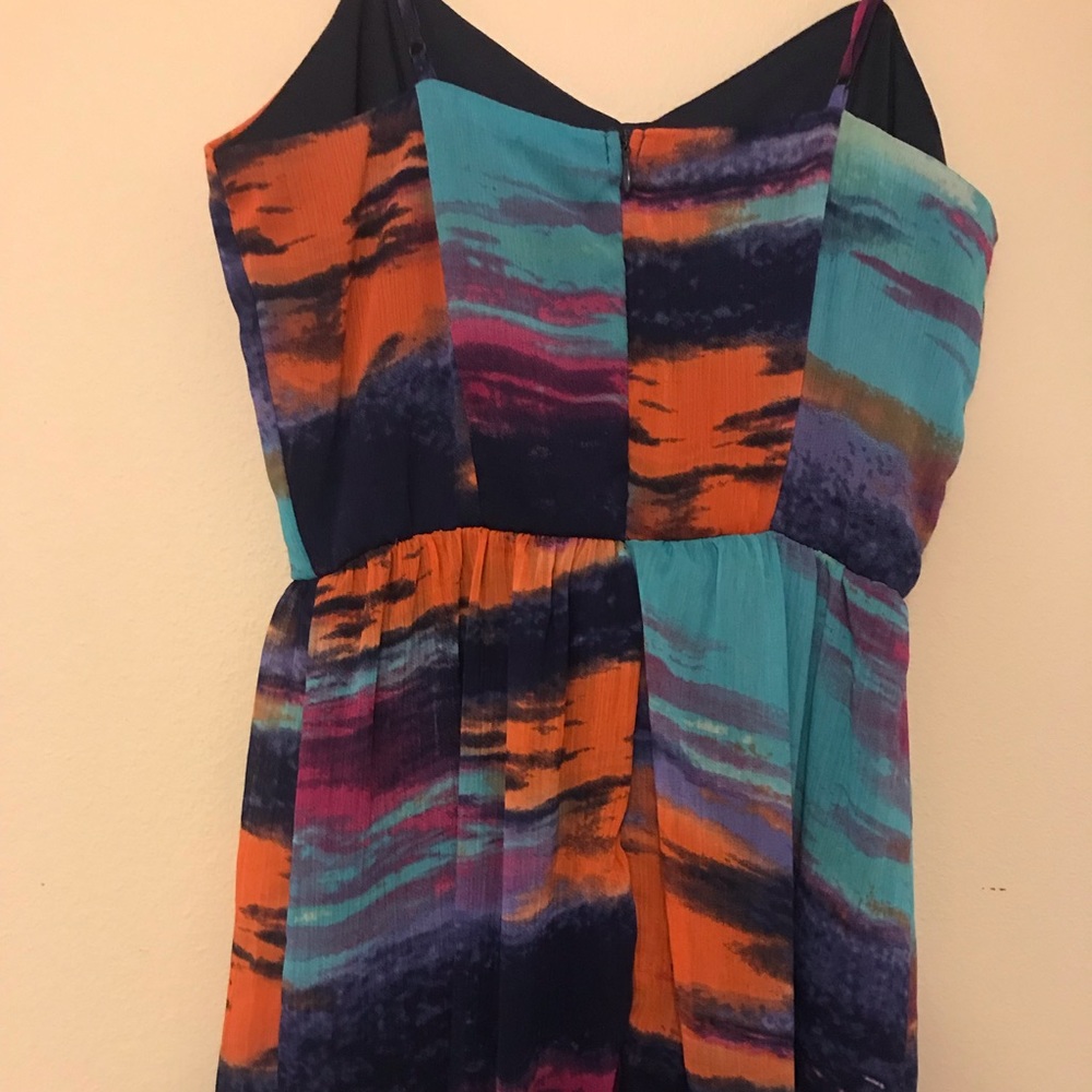 SALE!  Colorful High-Low Dress - Picture 5 of 7